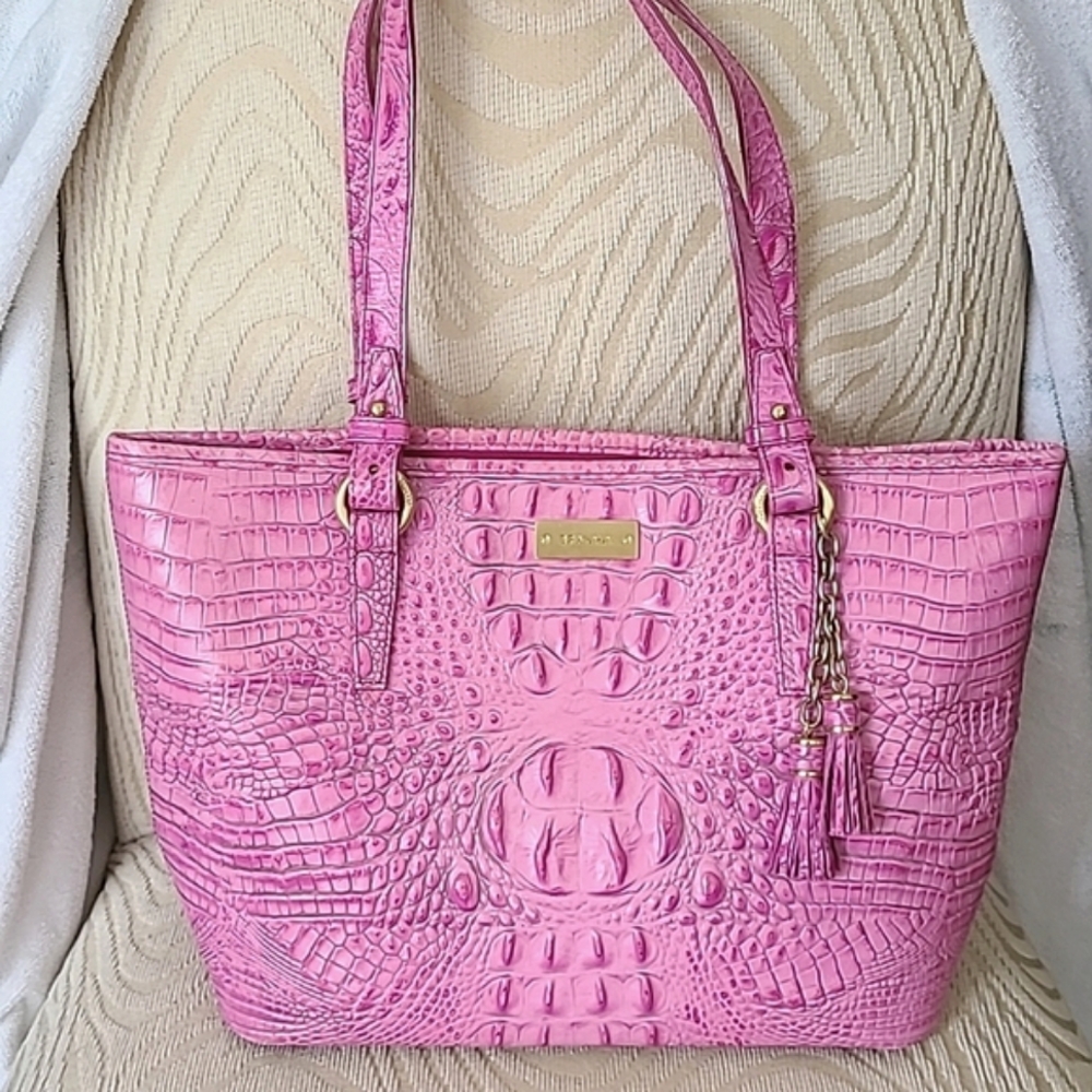 Brahmin Pink Croc Embossed handbag Genuine Leather Tote Purse.